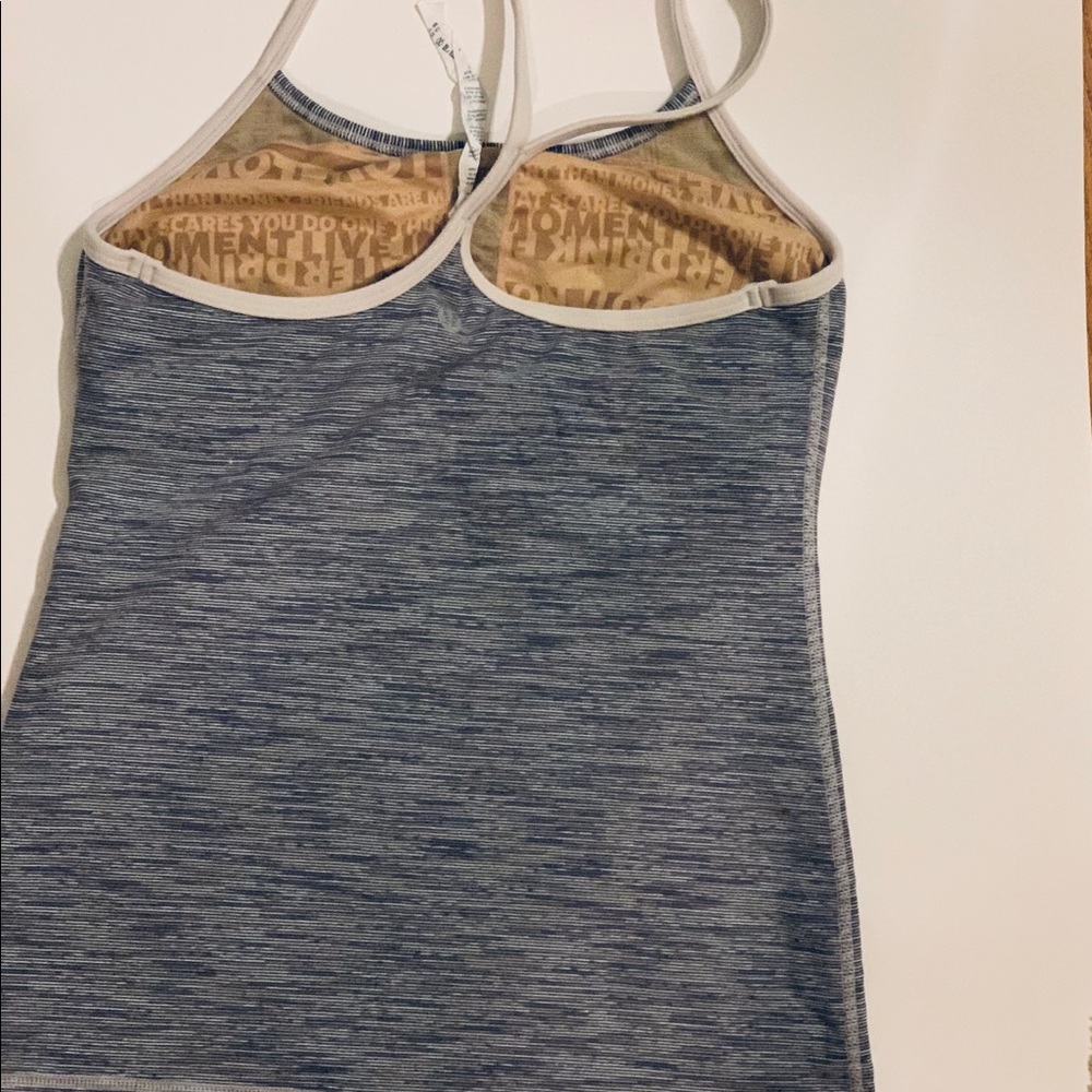 Lululemon Power Y Tank Size 6 - Picture 4 of 14